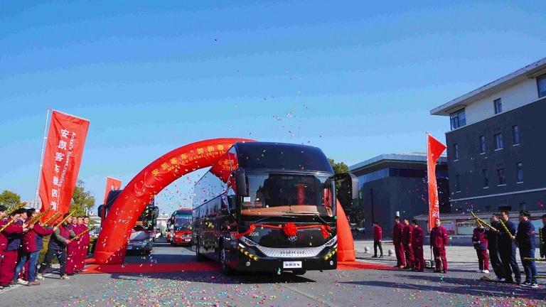 Momentos gloriosos da jornada global da Ankai Bus em 2025